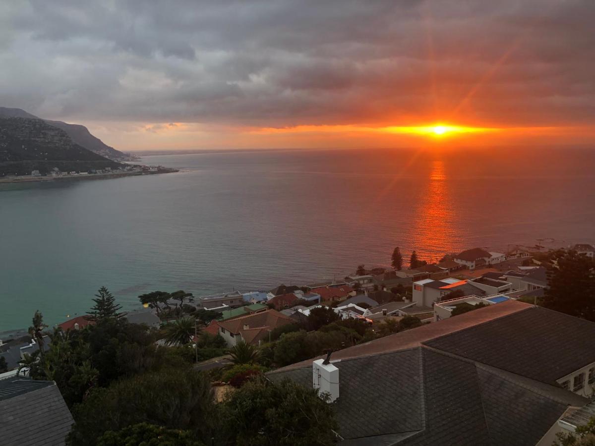 1 Mountain Rd Boutique B & B Fish Hoek Kültér fotó