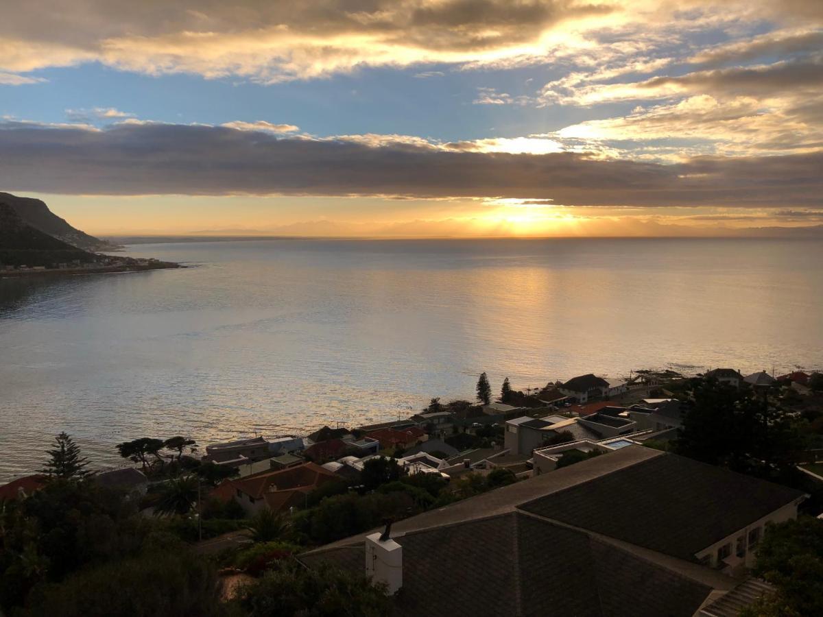 1 Mountain Rd Boutique B & B Fish Hoek Kültér fotó